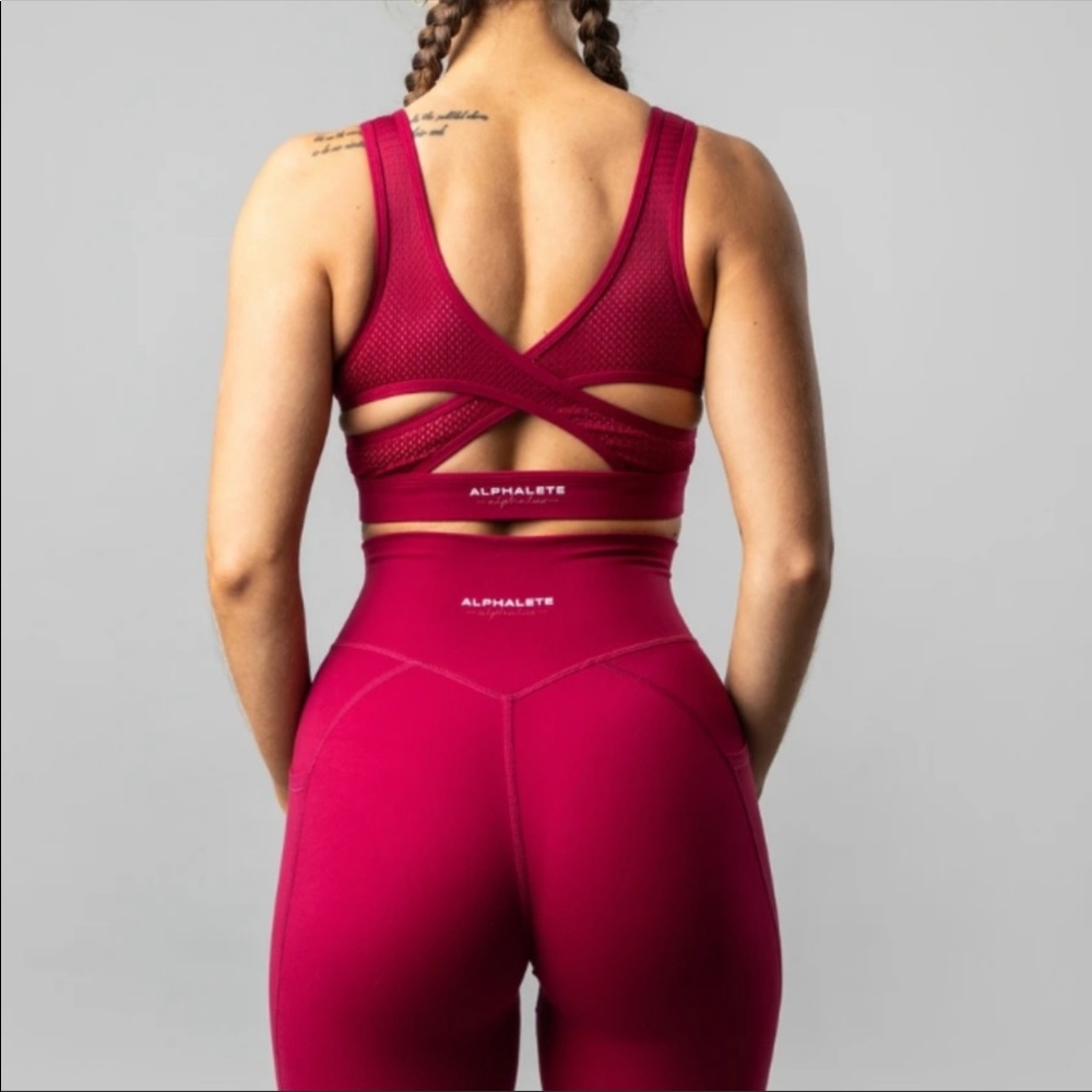 Alphalete Elite Bra with Alphalux leggings